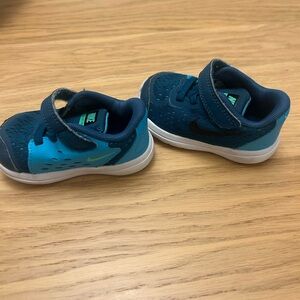 Nike Free Size 4